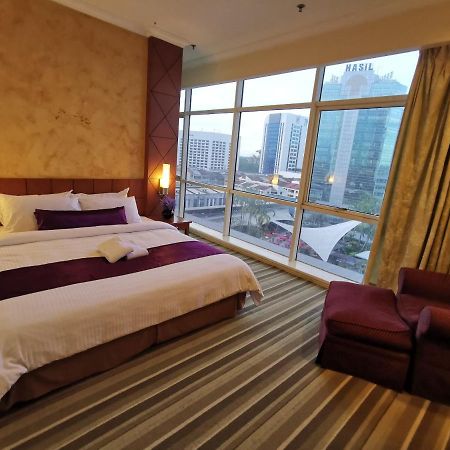 Stayinn Gateway Hotel Apartment Kuching Dış mekan fotoğraf