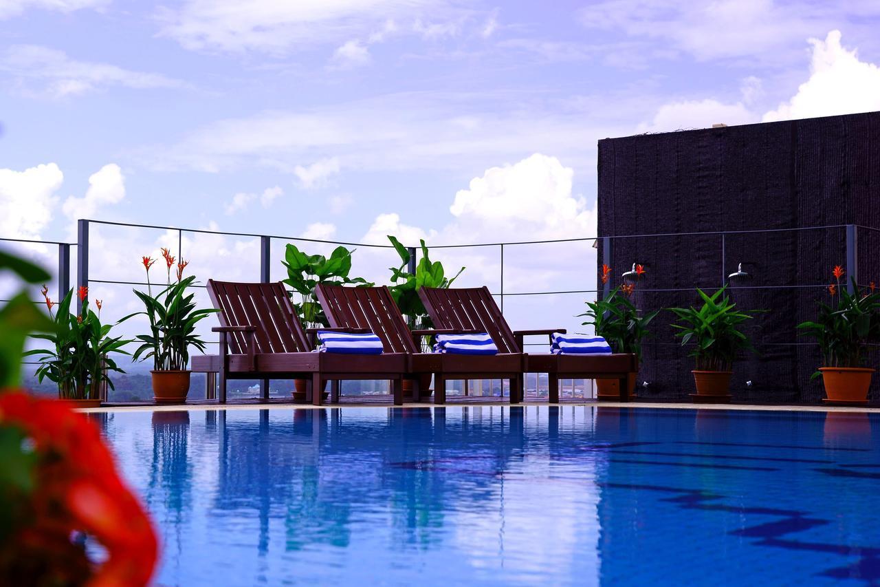 Stayinn Gateway Hotel Apartment Kuching Dış mekan fotoğraf